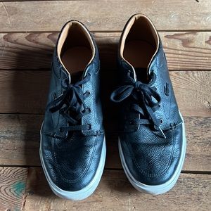 Lactose mens black sneakers